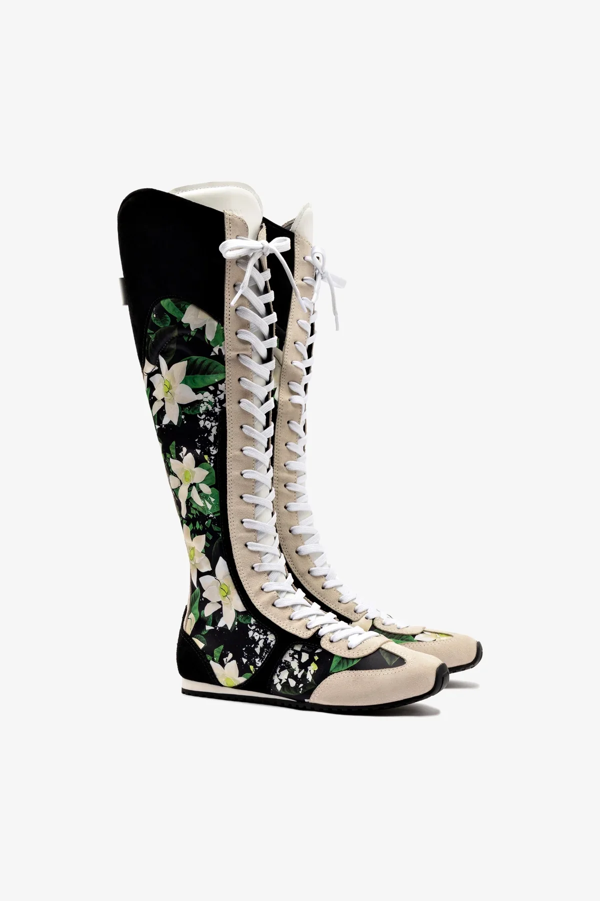 Larroudé x Jonathan Cohen: Bota Tênis Cano Alto Camurça Preto e Cetim Estampado Multicor - Image 3