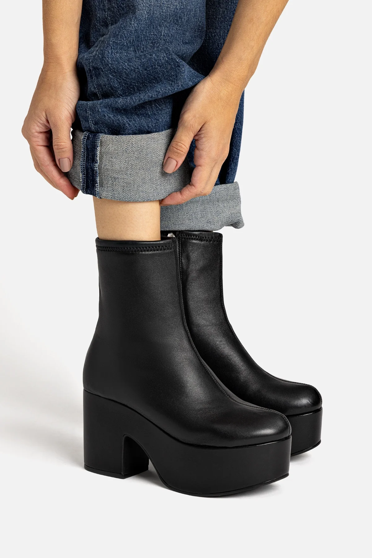 Bota Miso Couro Stretch Preto - Image 6