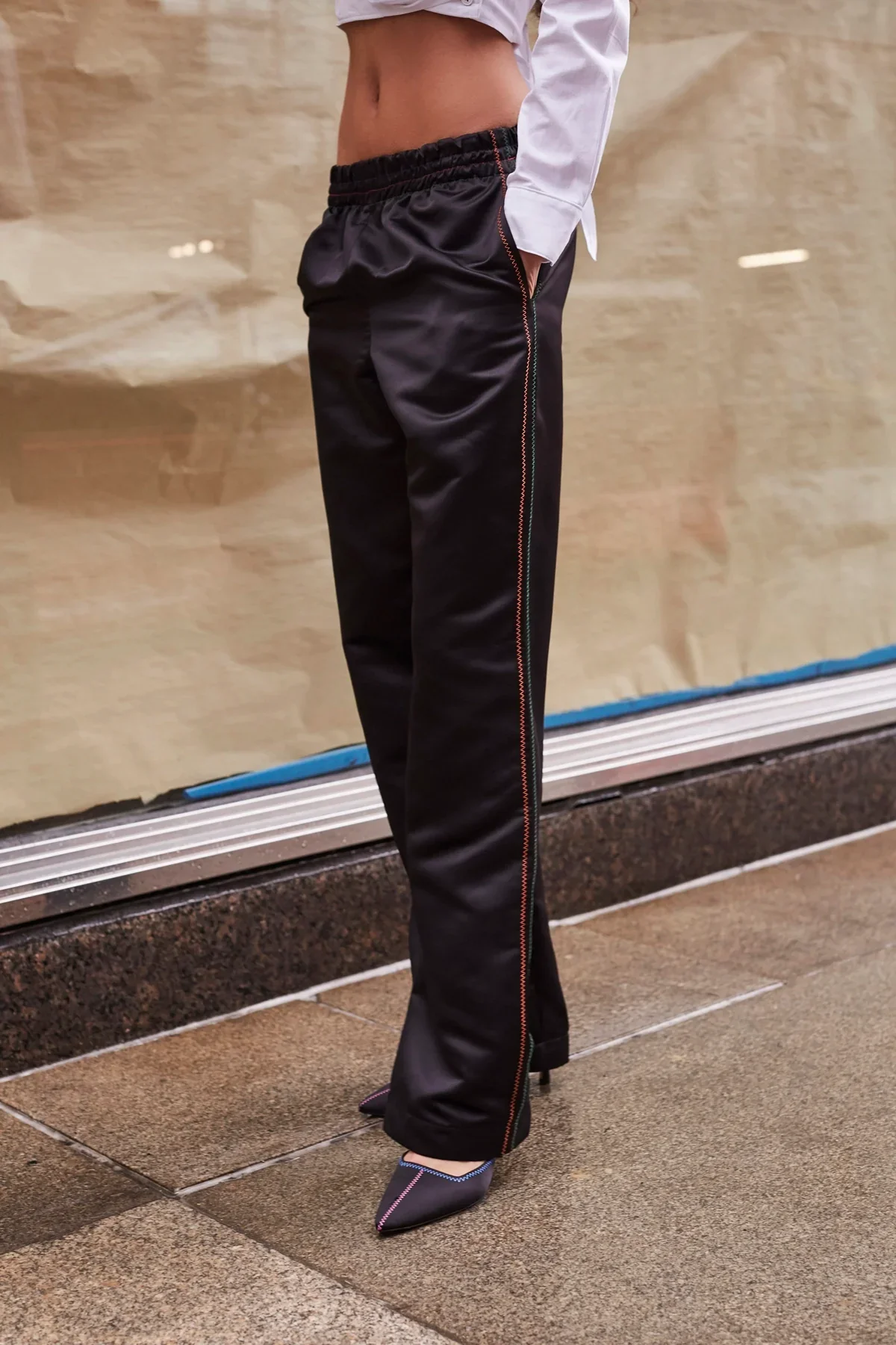 Calça Jogger Sally Cetim Preto - Image 6