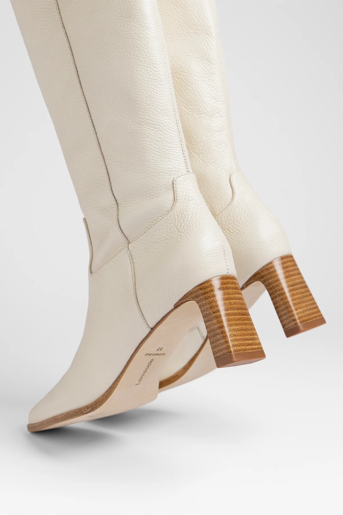 Bota Alexis Couro Off White - Image 3