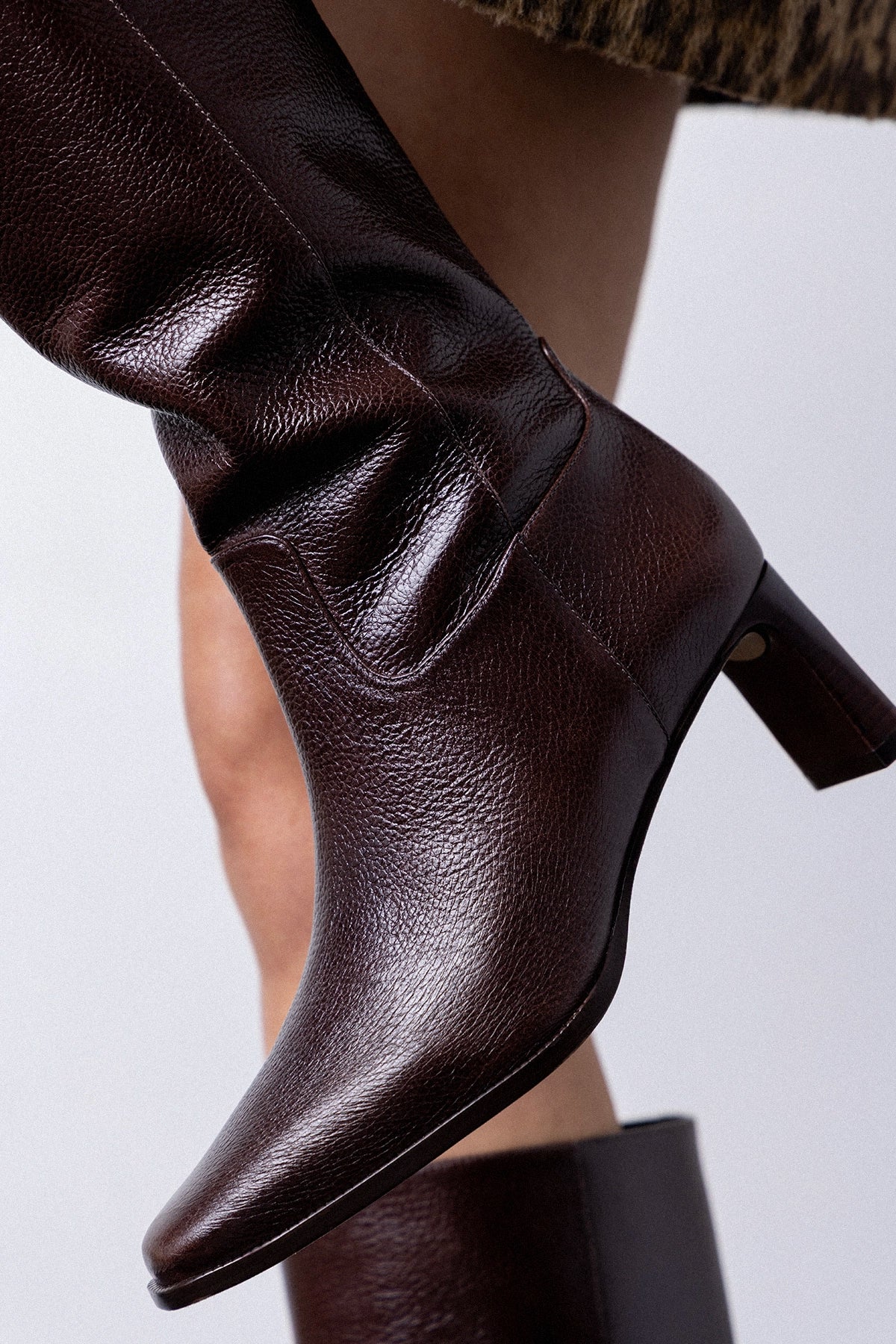 Bota Alexis Couro Marrom - Image 2