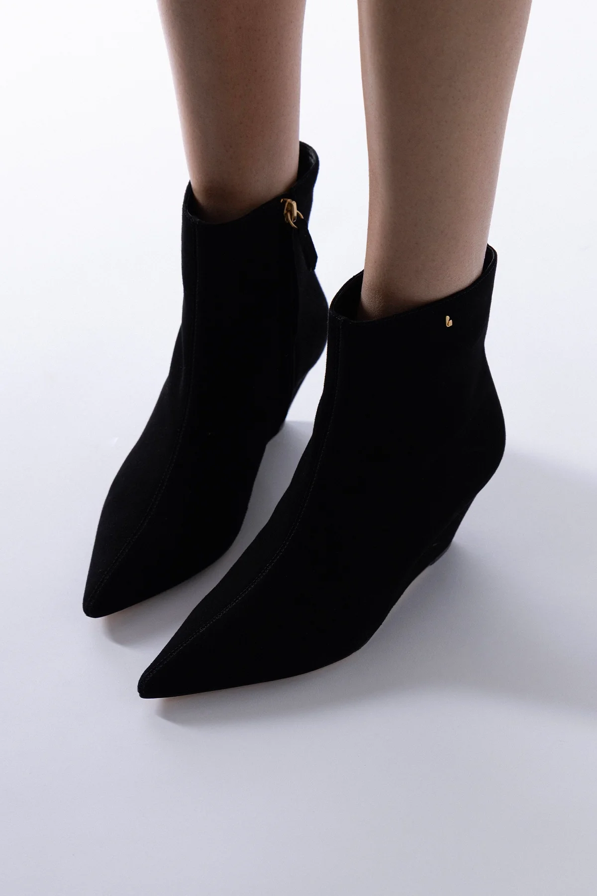 Bota Loulou Camurça Preto - Image 2