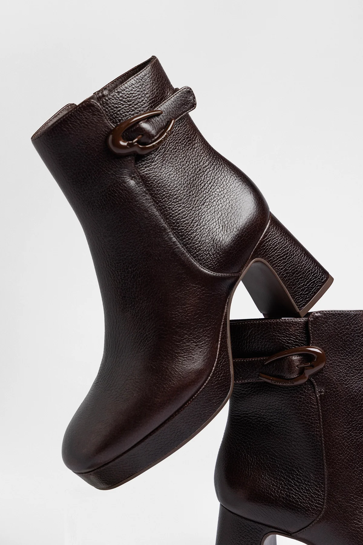Bota Plataforma Dolly Verona Low Couro Marrom - Image 2