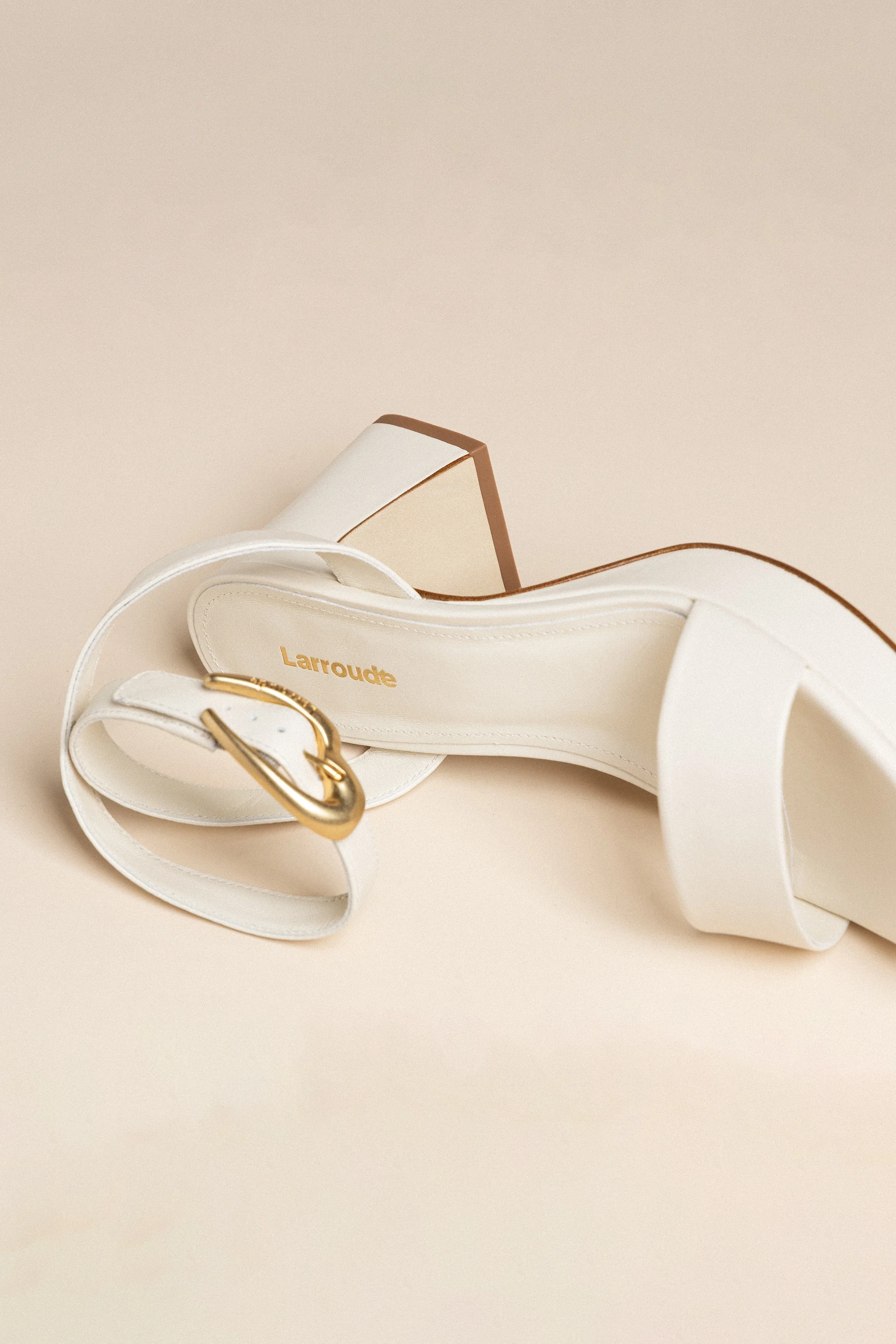 Sandália Dolly Verona Low Couro Off White - Image 6