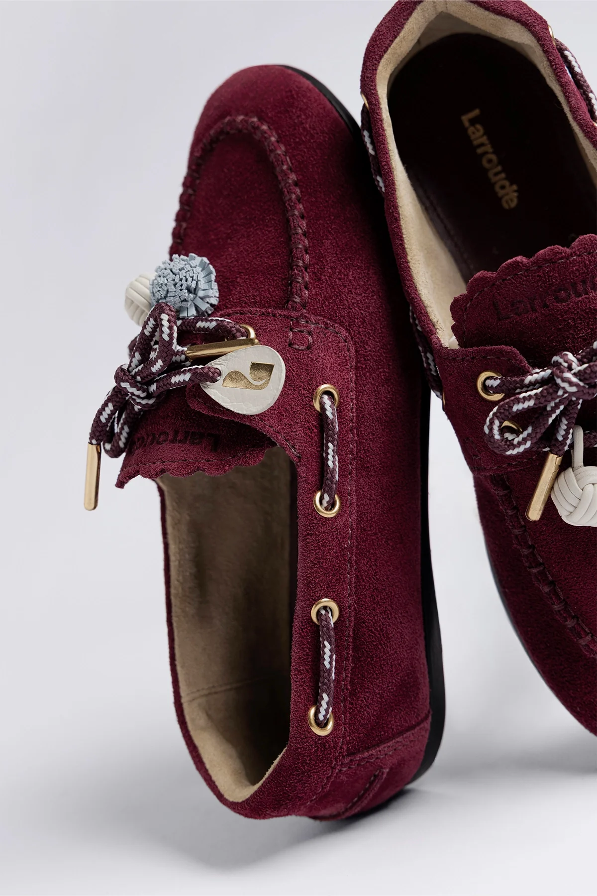 Mocassim Boat Shoe Cyprus Camurça Bordô - Image 3