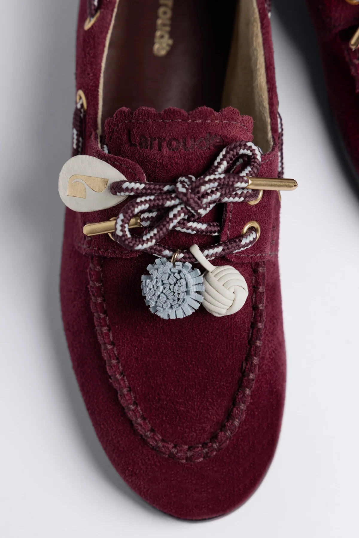 Mocassim Boat Shoe Cyprus Camurça Bordô - Image 4