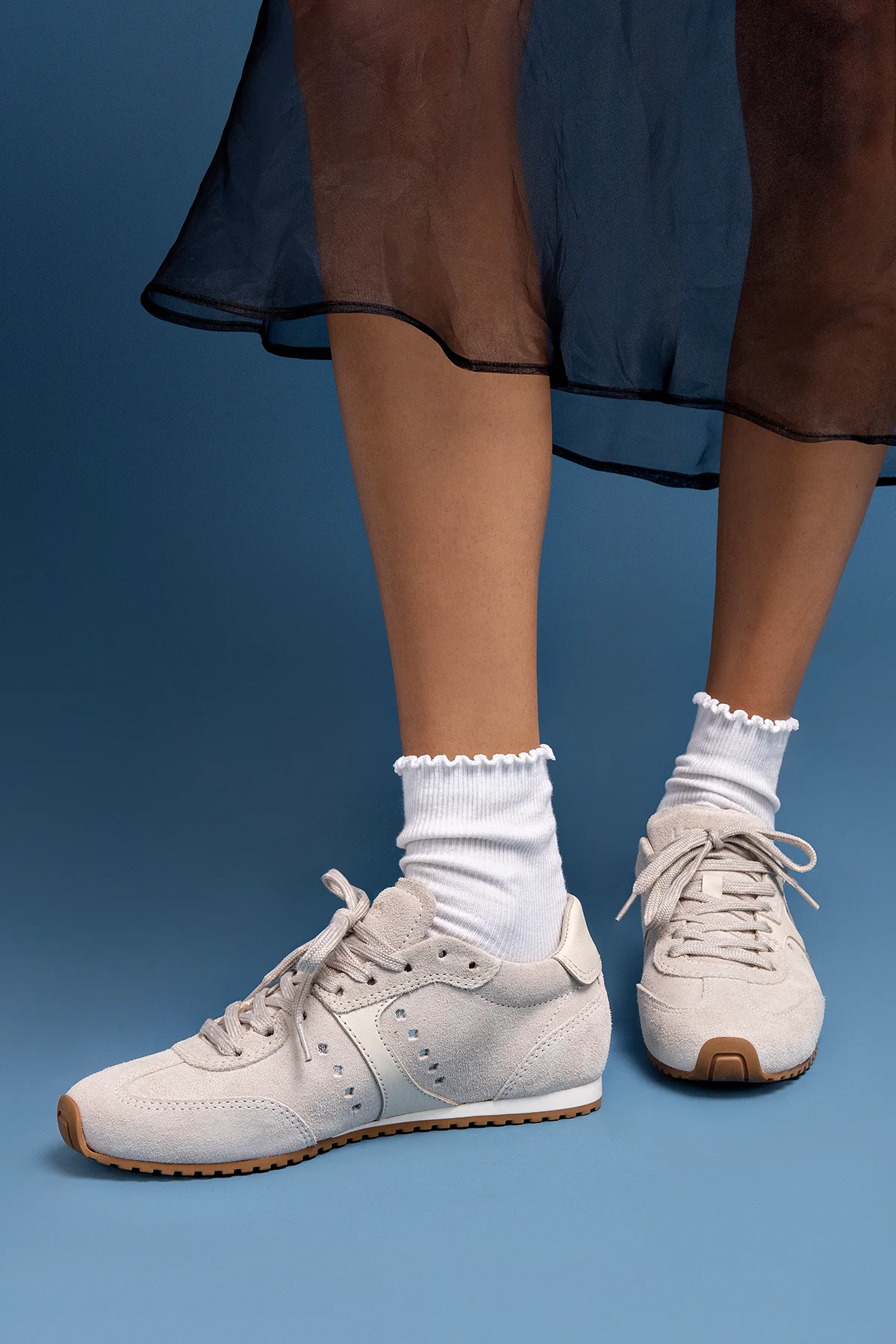 Tênis Stella Camurça Cinza e Couro Off White - Image 2