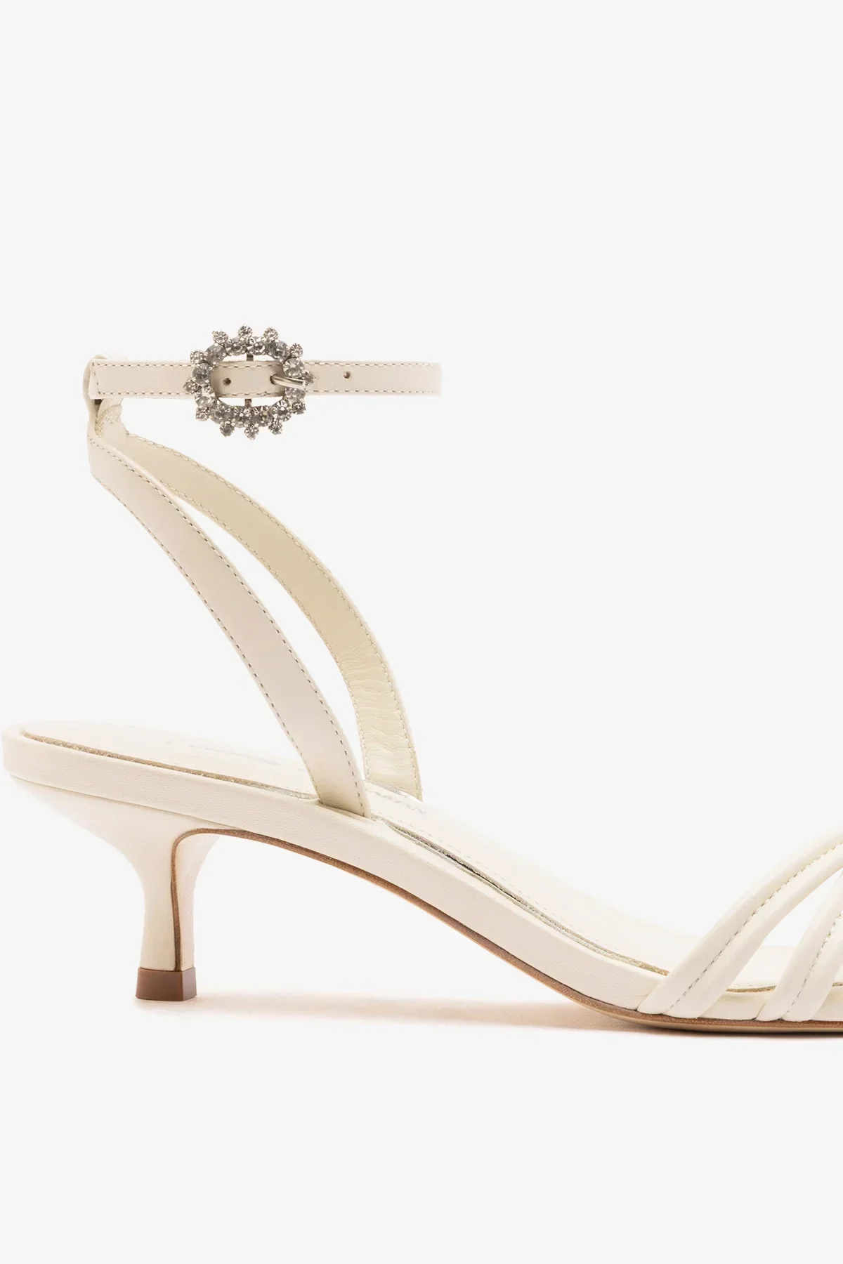 Larroudé x Markarian: Sandália Annie Mini Couro Off White - Image 4