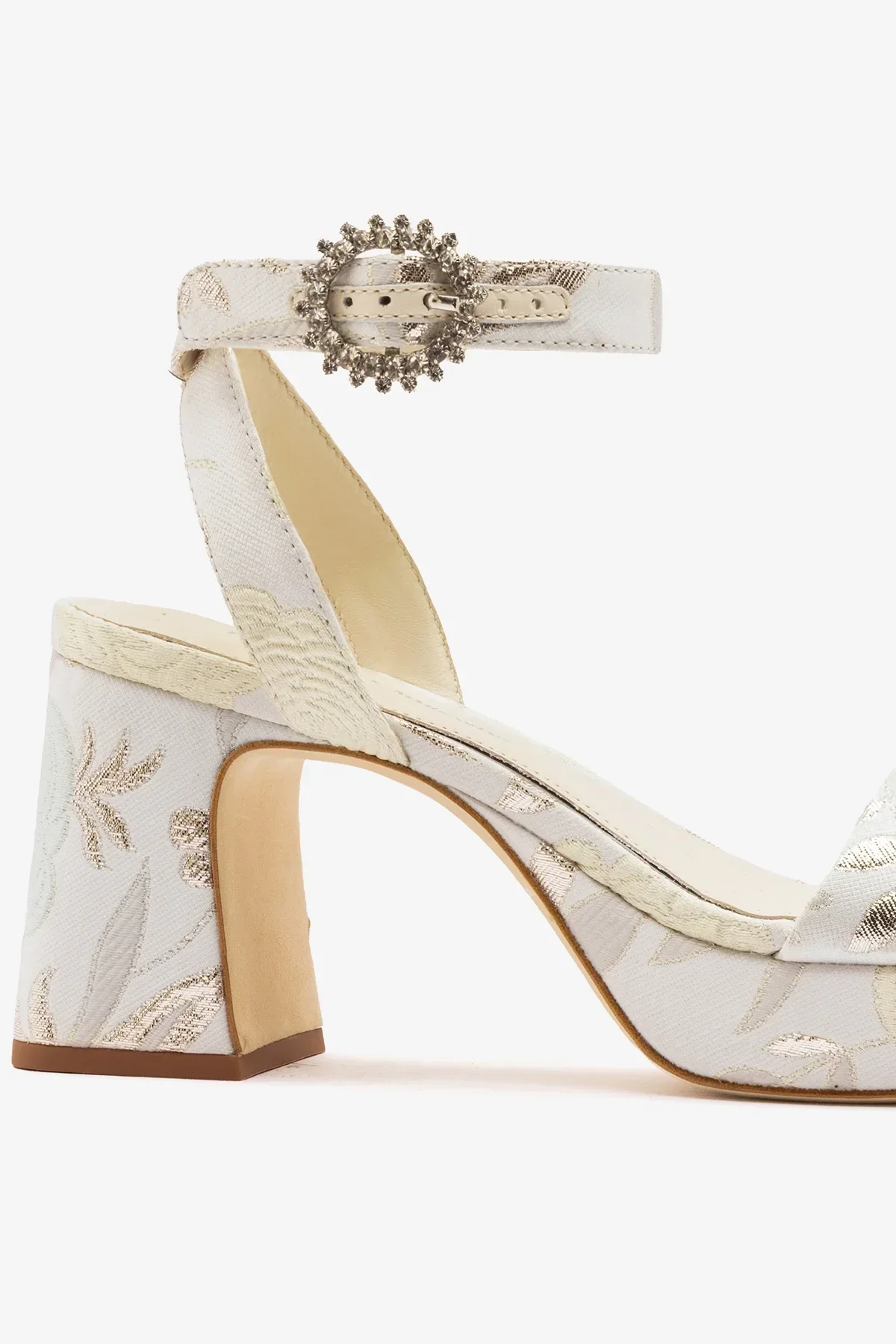 Larroudé x Markarian: Sandália Plataforma Dolly Low Brocado Off White - Image 4